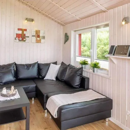 Huus Naturstrand Am Diek Ferienhaus